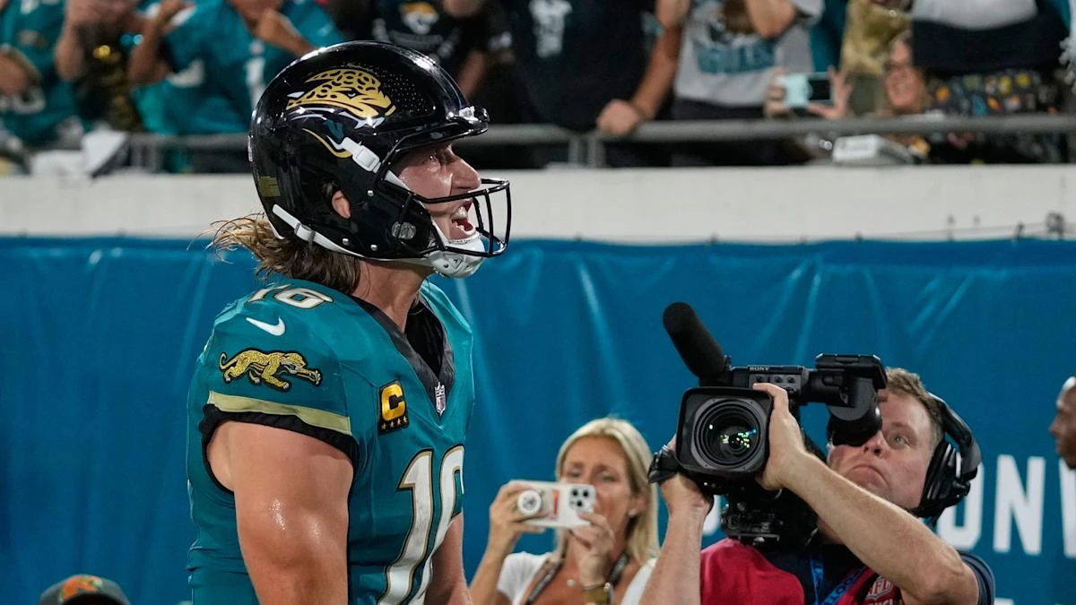 Jacksonville Jaguars rally to late comeback win against Kansas City Chiefs