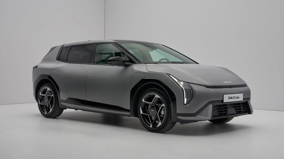 Kia announces prices and specifications for new EV4 and updated Sportage