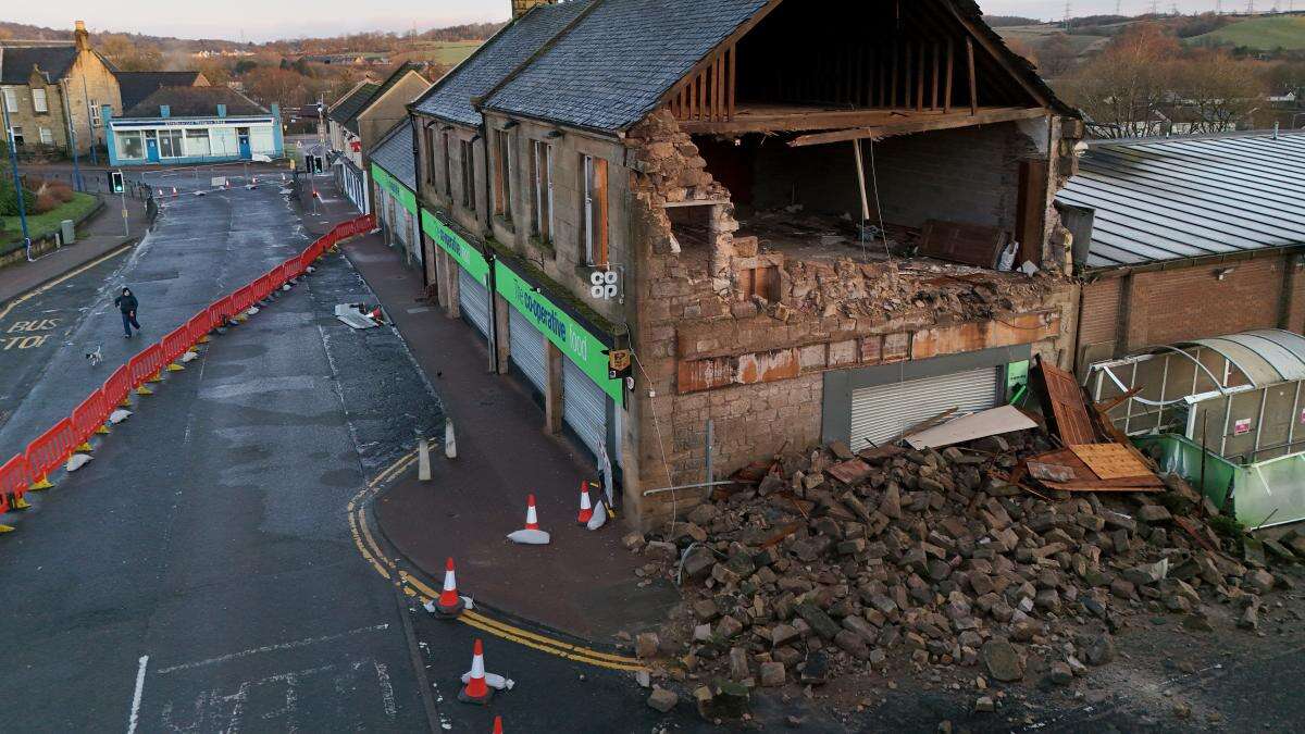 Thousands still without power in Scotland as Storm Eowyn clean-up continues