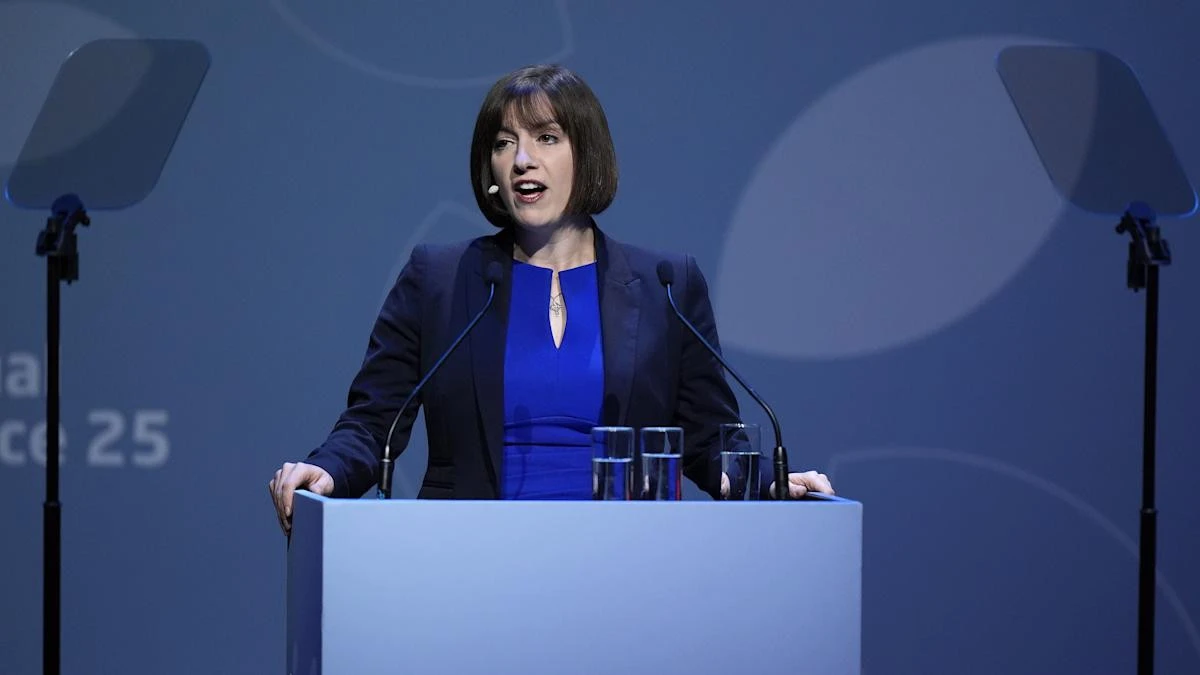 Phillipson: Disengaged boys vulnerable to ‘dark forces whispering poison’ online