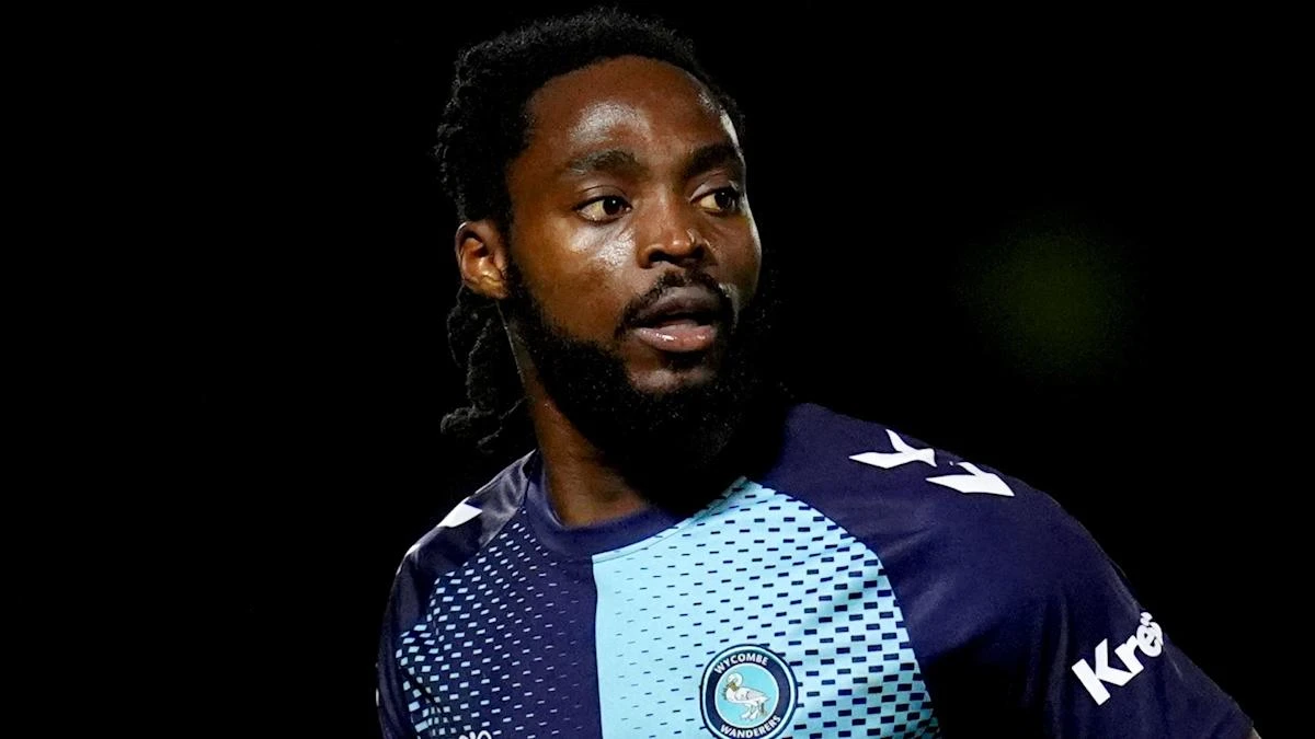 Fred Onyedinma bags brace as Wycombe ease past Leyton Orient