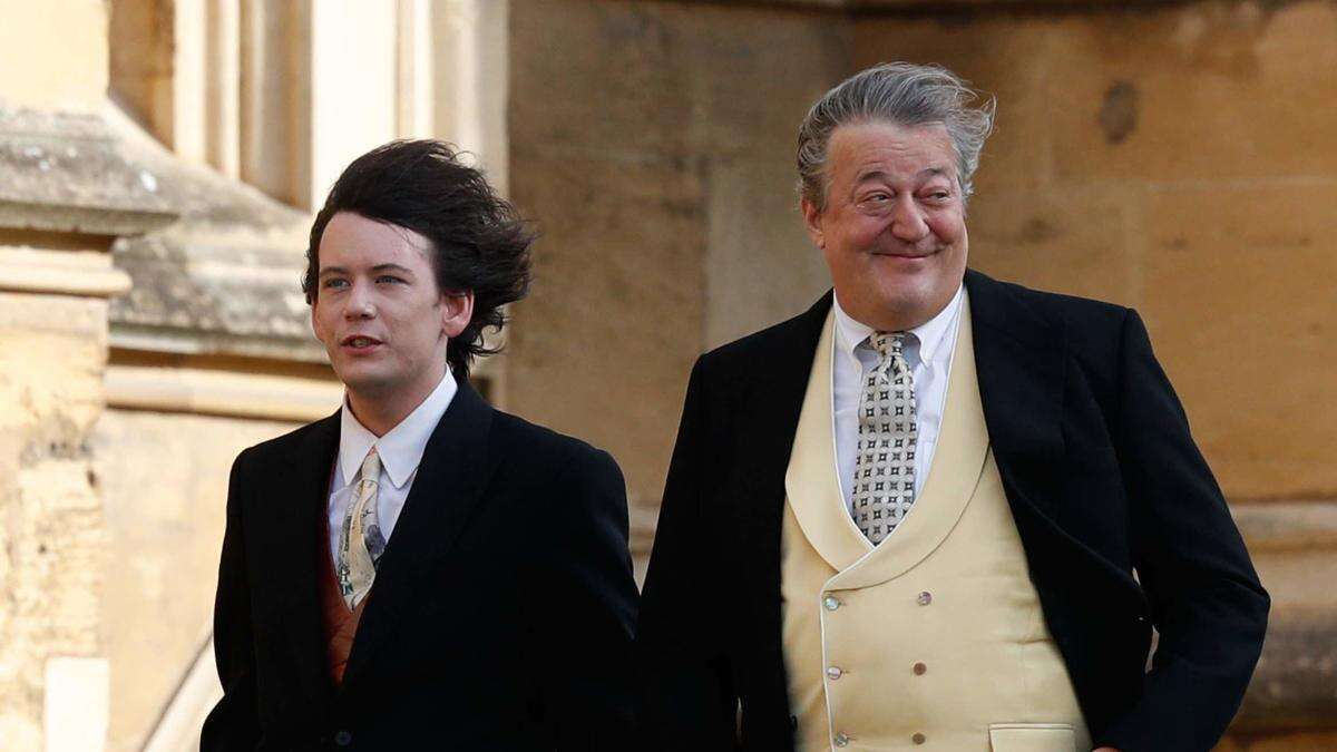 Stephen Fry celebrates ’10 happy years’ of marriage to comedian Elliott Spencer