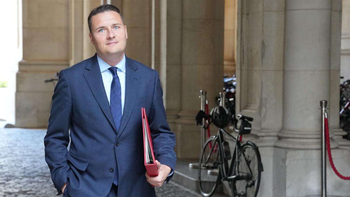 Streeting defends allowing former health secretary to attend Government meetings