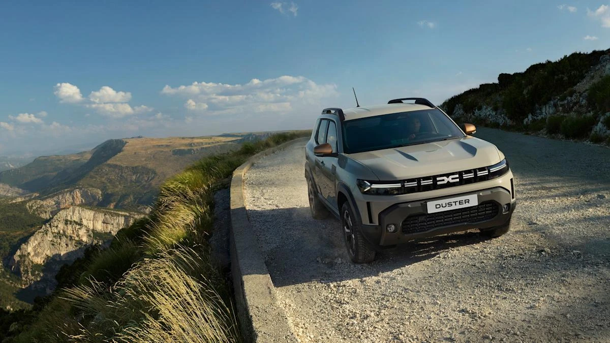 Dacia Duster receives more power with new hybrid engine option