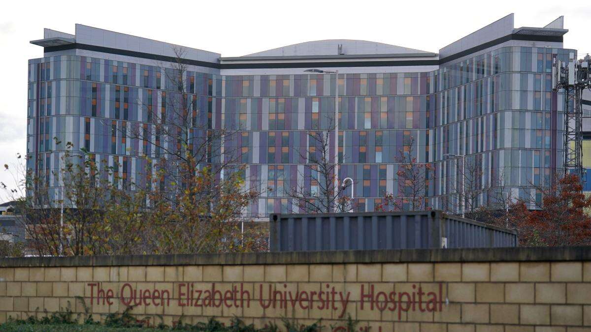 Bacteria found in flagship hospital ‘not normal’, inquiry told