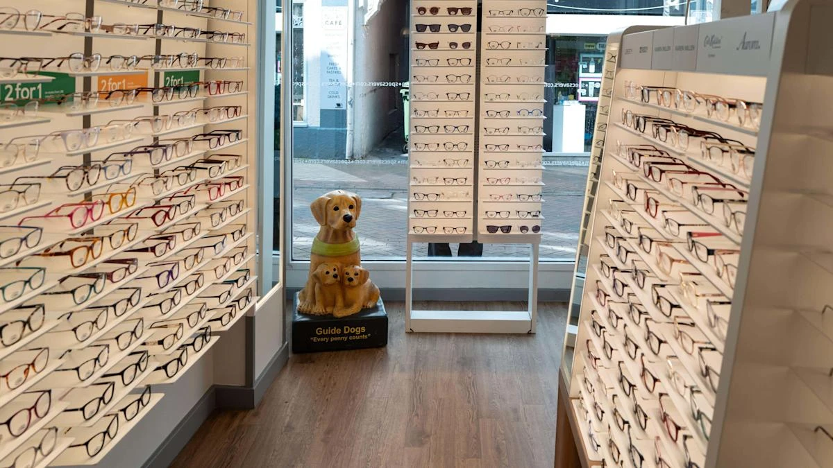 Common eye problems will be treated on high street under Government changes
