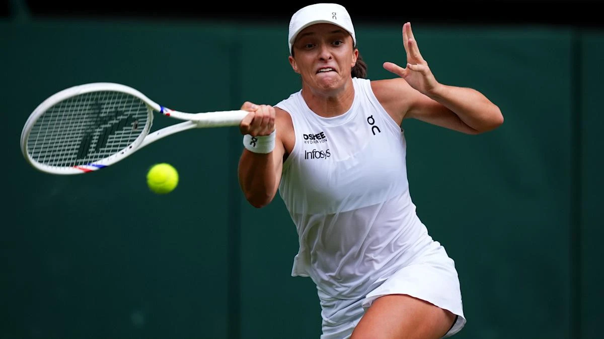 Iga Swiatek’s Wimbledon run fuelled by strawberries mixed with pasta