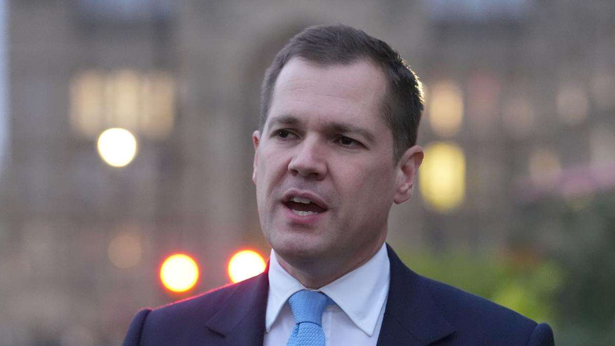 Shadow justice secretary accuses PM over early release scheme