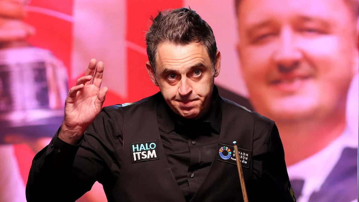 Ronnie O’Sullivan makes two maximum breaks in Saudi Arabia Masters semi-final
