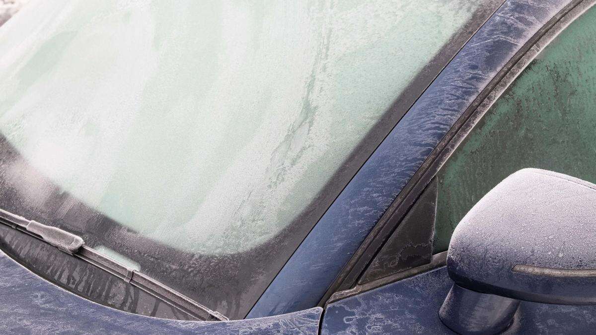 Quarter of drivers have left car running unattended to de-ice windscreen – poll