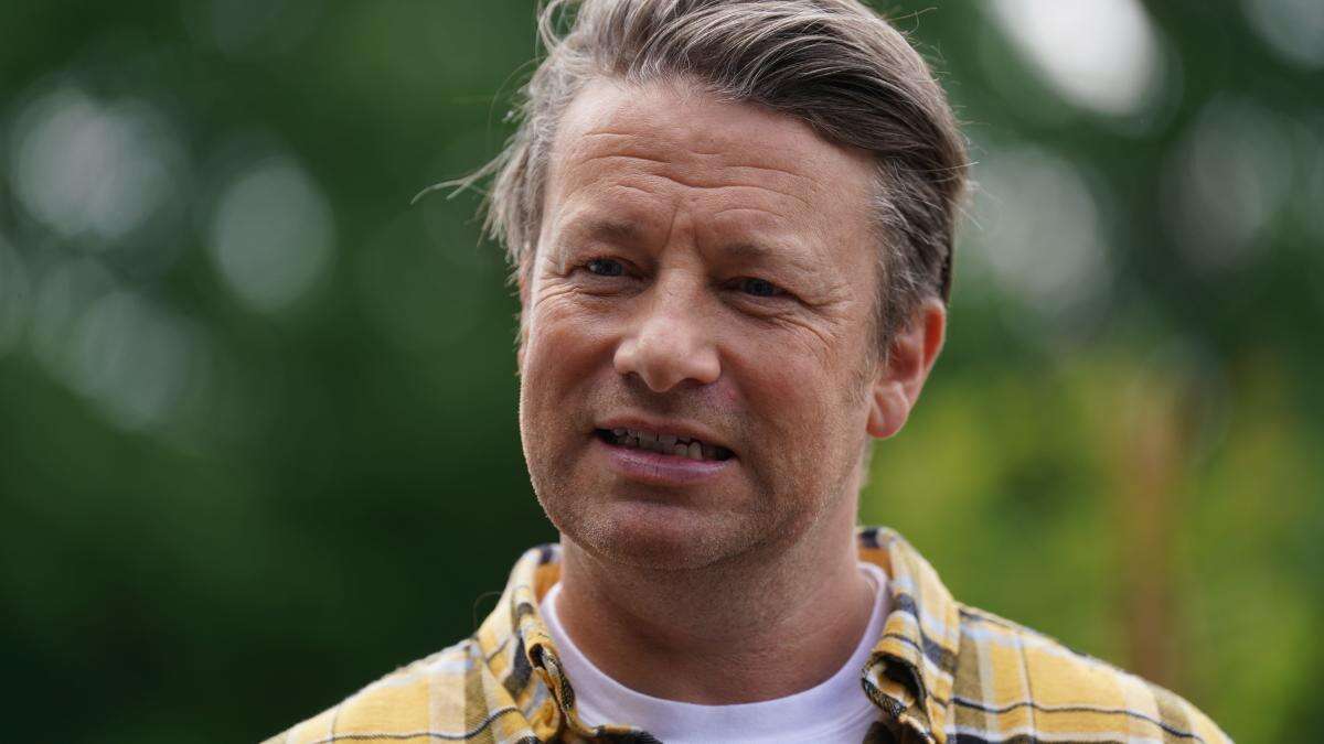 Jamie Oliver warns of ‘lorryloads of posh cheese’ being sold by ‘wrong’uns’