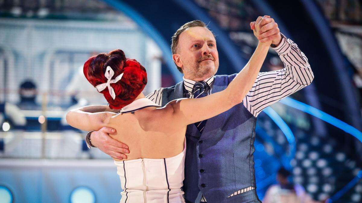 Chris McCausland reveals he was injured by TikTok dance during Strictly training