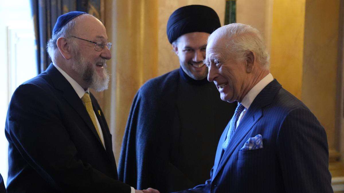 King meets Muslim and Jewish faith leaders after ‘Reconciliation Accords’ signed