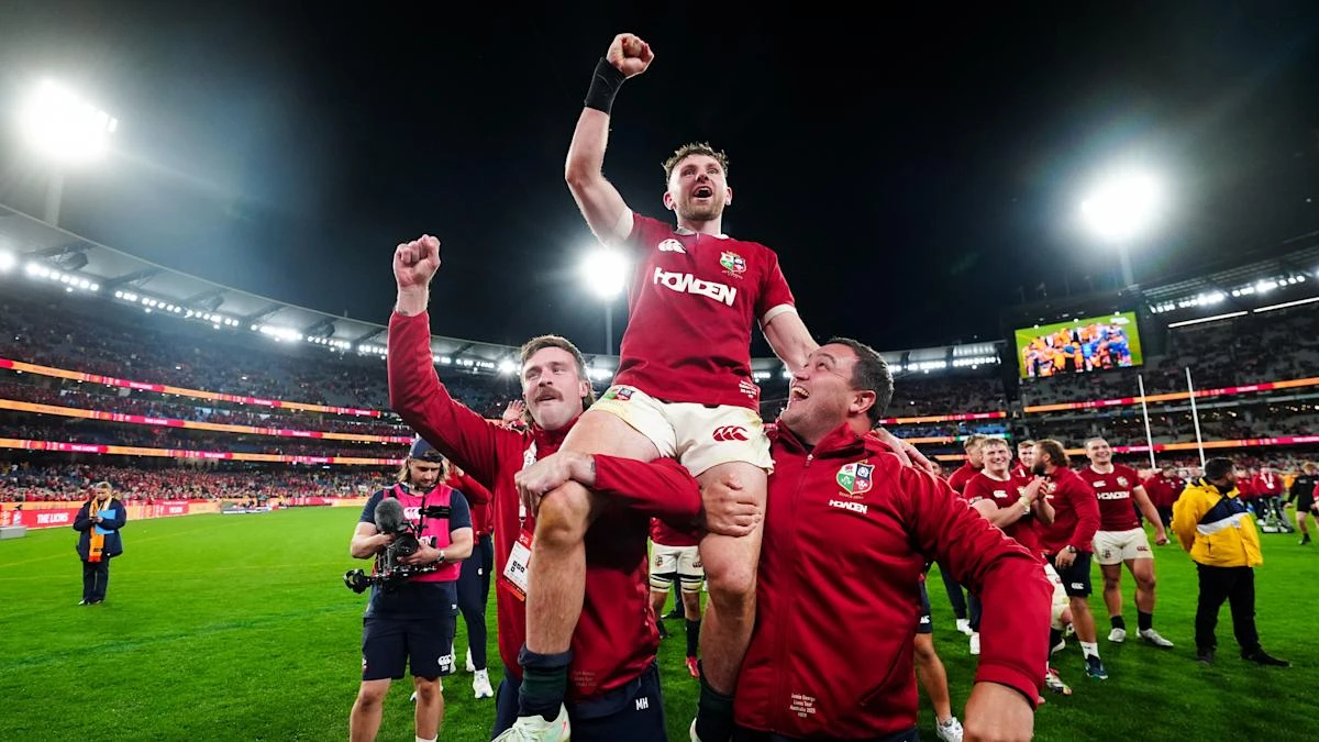 Hugo Keenan’s last-gasp try completes comeback as Lions celebrate series win