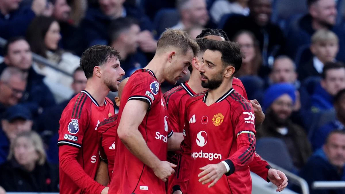 Matthijs de Ligt nods in dramatic equaliser for Manchester United at Tottenham