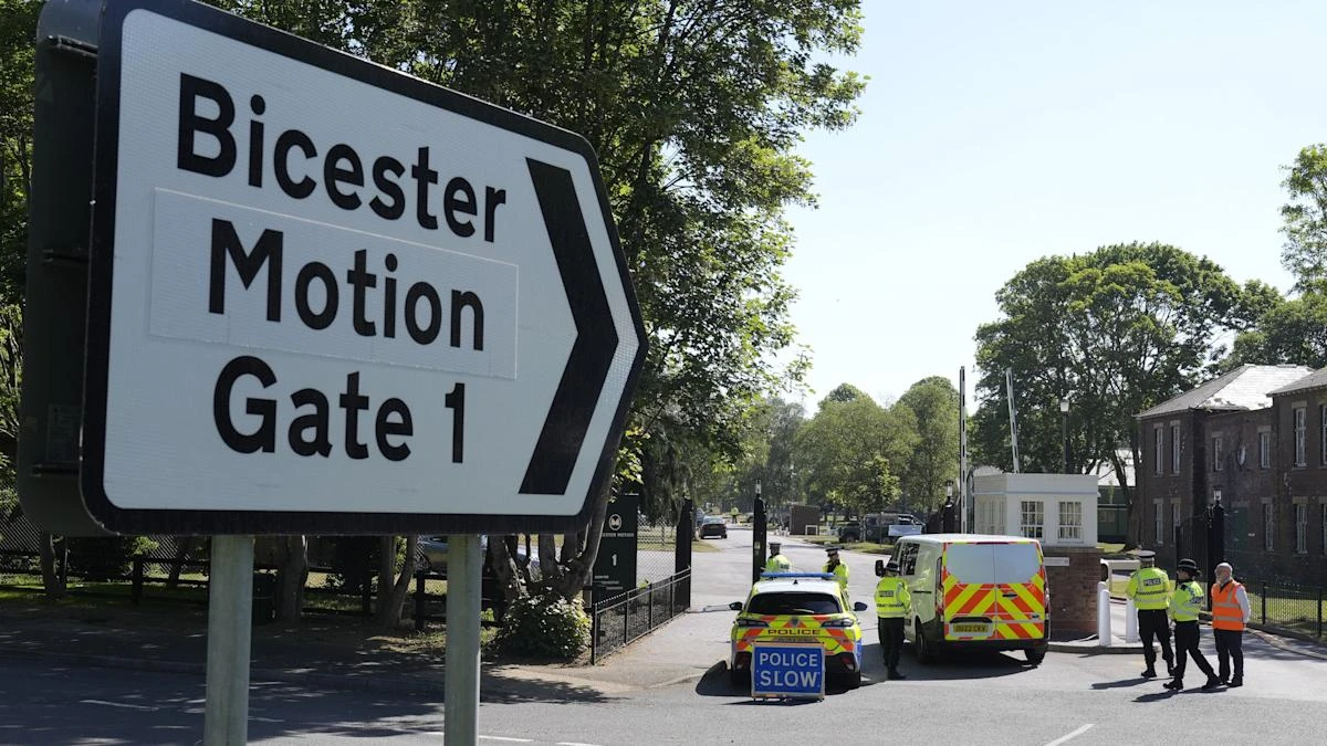 Man killed in Bicester blaze died trying to help firefighters, family say