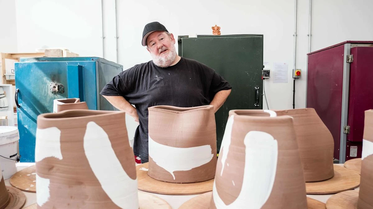 Johnny Vegas’ hugs sculpture part of ceramics biennial display