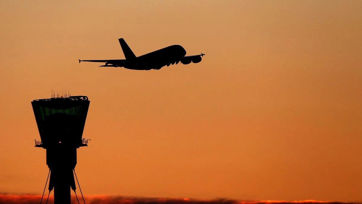 Fact check: There will be no payment offered to British citizens to leave the UK