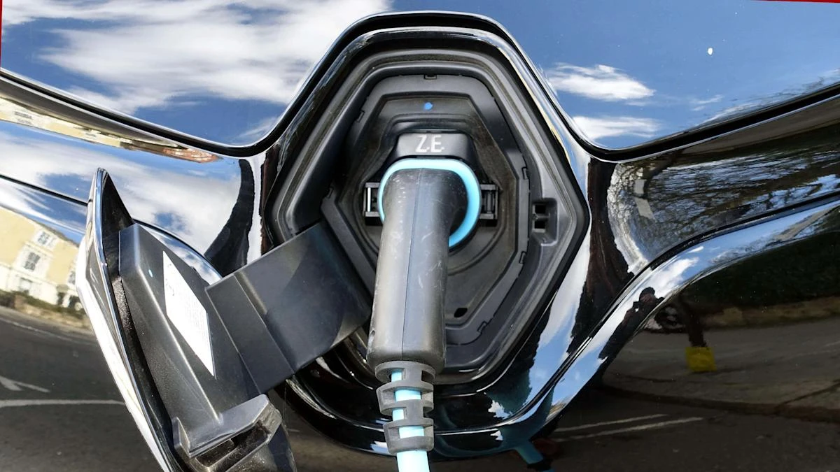 EVs could power homes if UK suffers major power cut – think thank