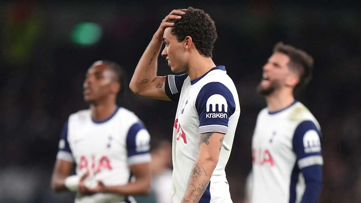 Tottenham left with work to do as home leg of Europa League tie ends all square