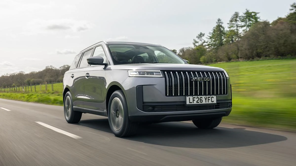 Jaecoo adds hybrid powertrain to the 5 SUV range
