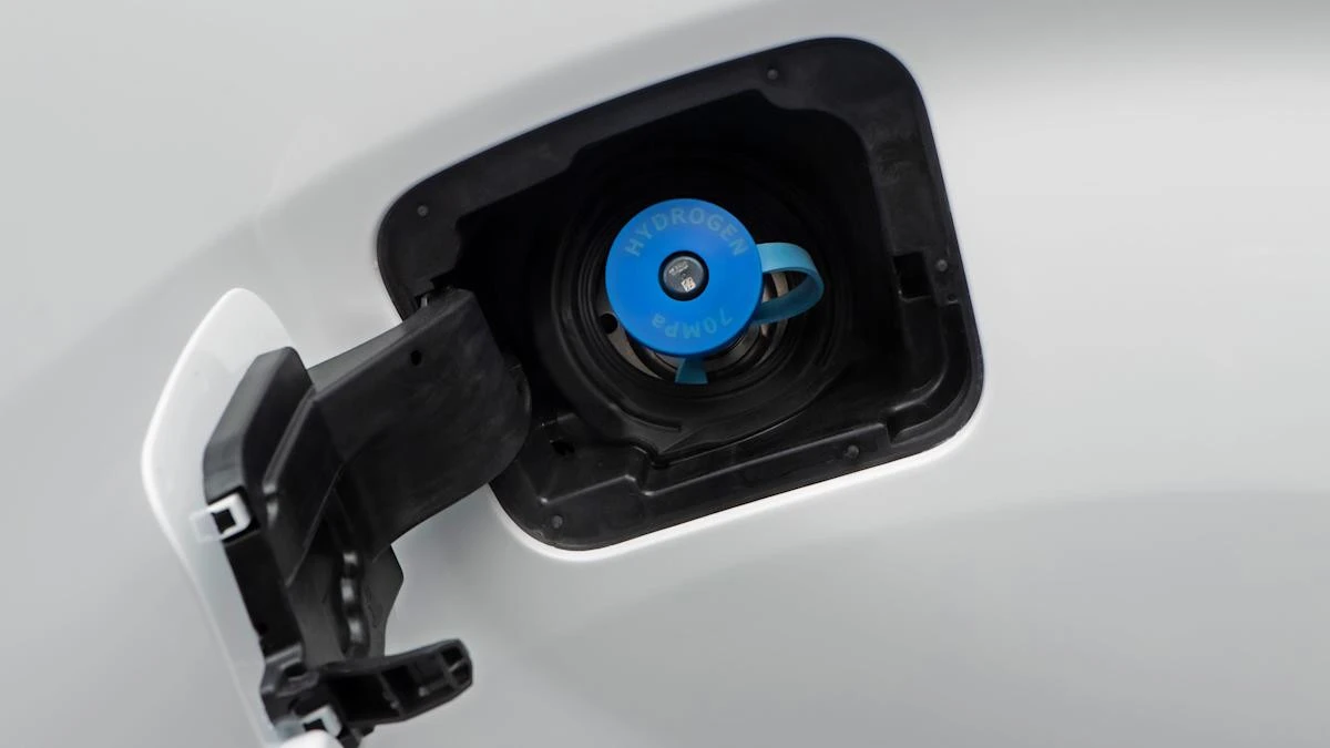 Stellantis calls time on hydrogen development