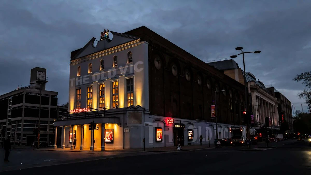 London��s Old Vic theatre opens brand new Backstage building