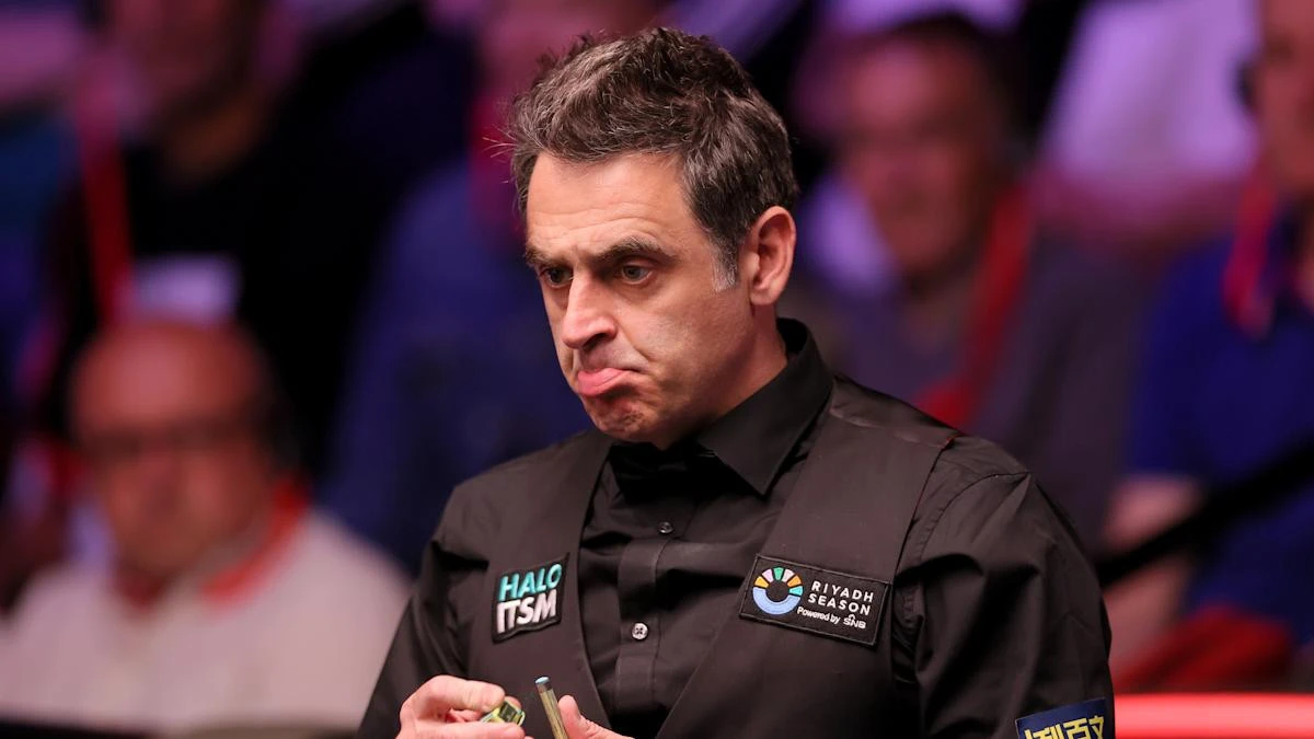 Ronnie O’Sullivan on brink of last eight after dominating Pang Junxu