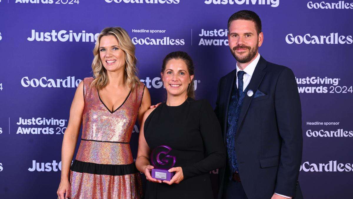 Rob Burrow’s wife accepts JustGiving award recognising his fundraising work