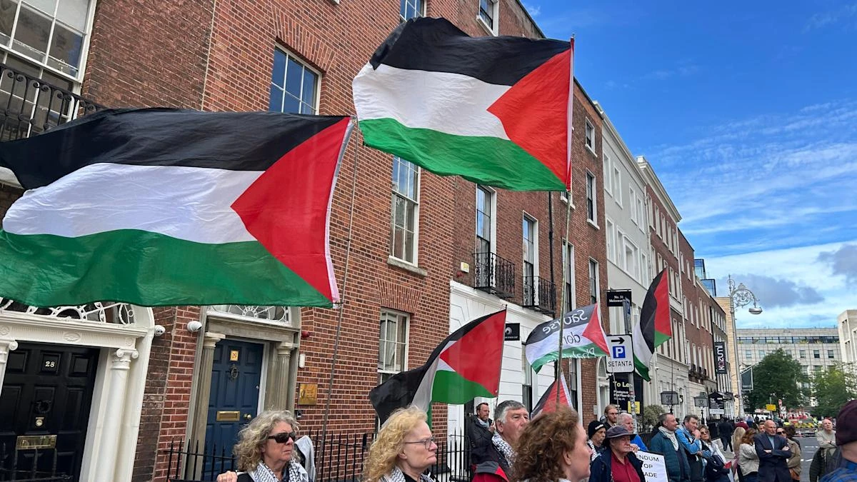 Thousands call for sanctions on Israel during Dublin rally