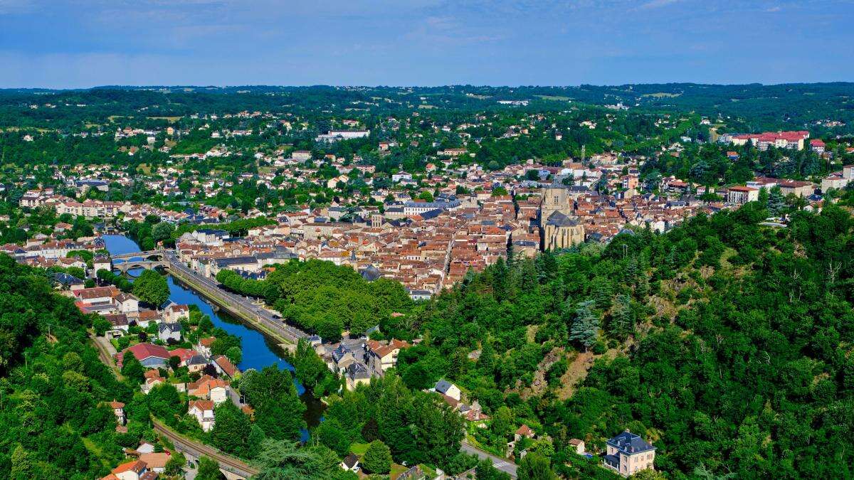 Death of British couple in south of France leaves town’s residents ‘traumatised’