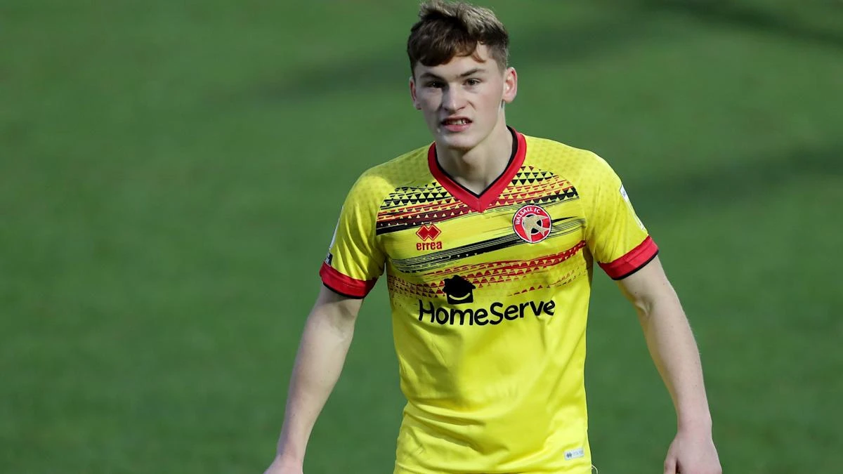 Tamworth turn it around late on at Altrincham to keep run going