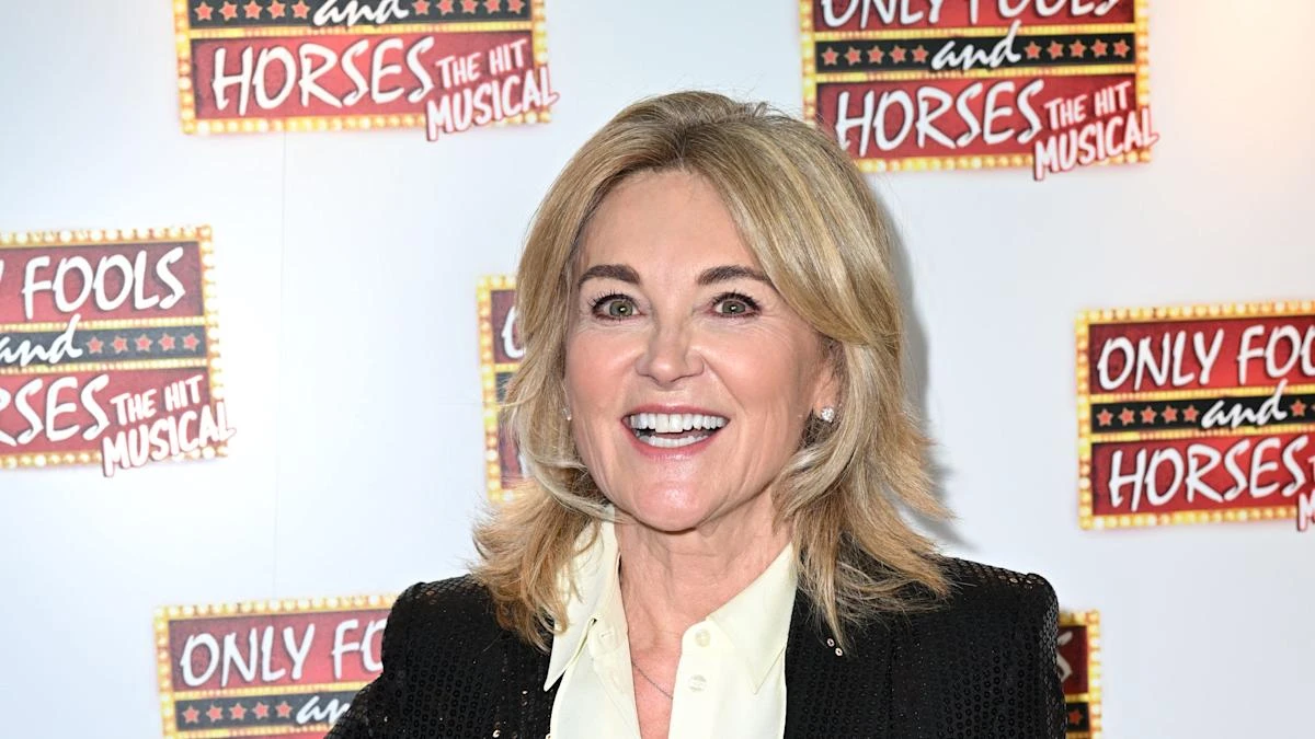 Anthea Turner receives gold Blue Peter badge 31 years after her final episode
