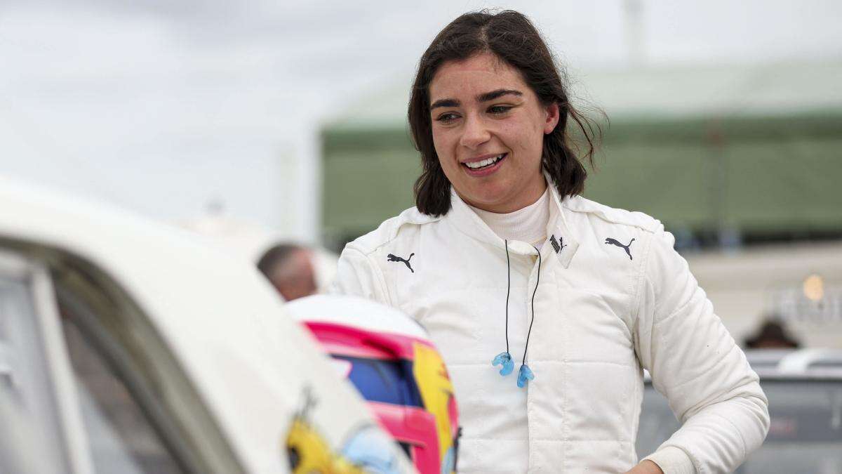 Jamie Chadwick impressed with impact F1 Academy has had on female participation