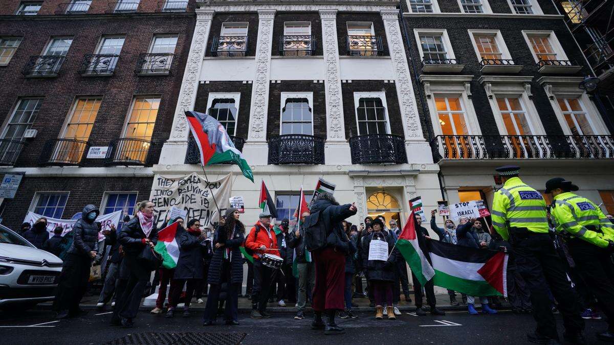 Royal Society of Arts apologises after Israel event at London venue