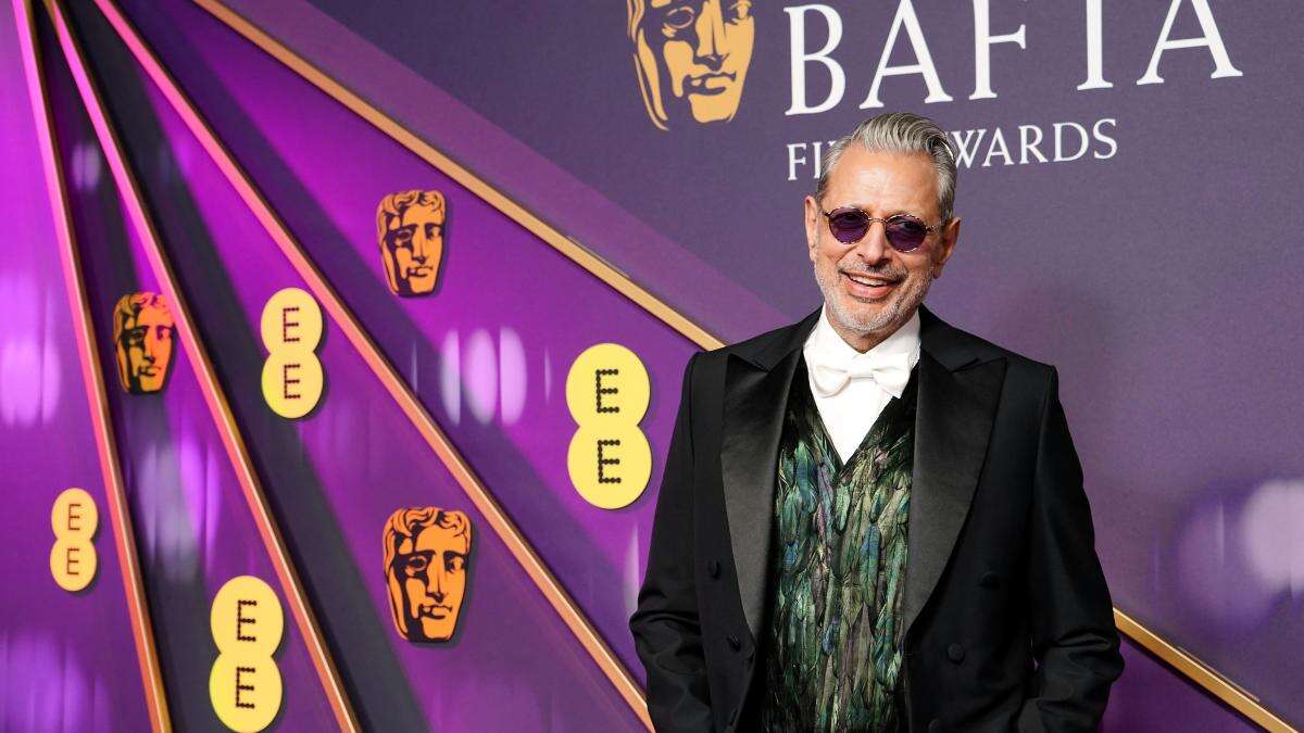 Jeff Goldblum and David Tennant lead early Bafta arrivals