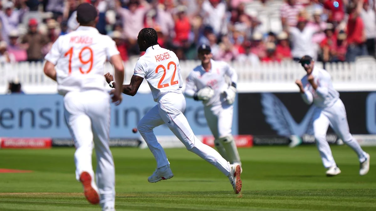 Jofra Archer makes instant impact with wicket of Yashasvi Jaiswal