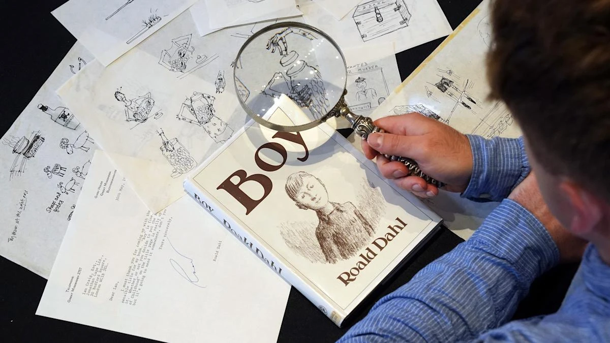 Roald Dahl sketches sell for almost £24,000 at auction