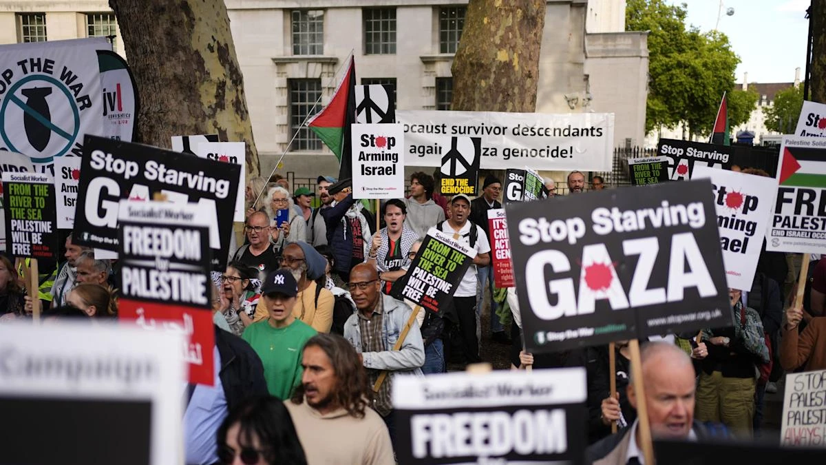 Pro-Palestine marches to go ahead despite PM and police bosses’ calls to cancel