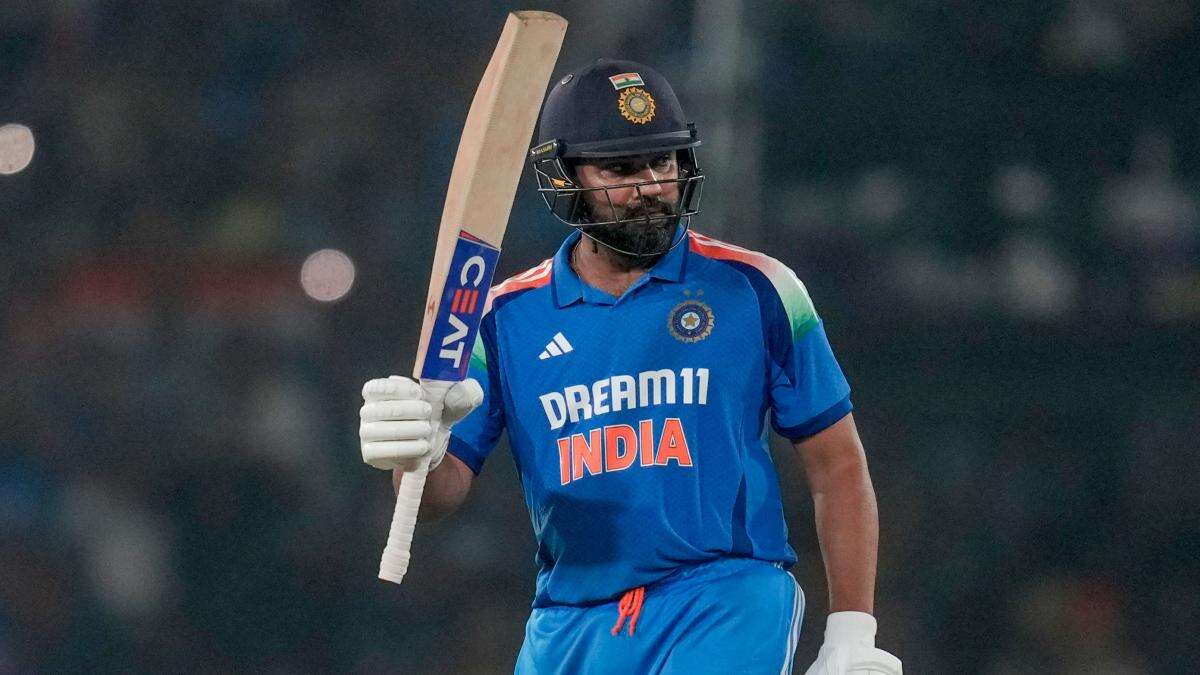 Rohit Sharma hits hundred as India beat England in second ODI to secure series