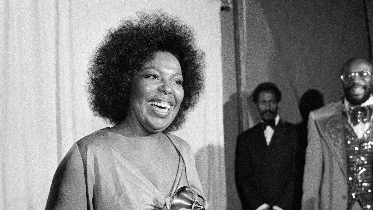 Roberta Flack exposed Killing Me Softly With His Song to the world – songwriter