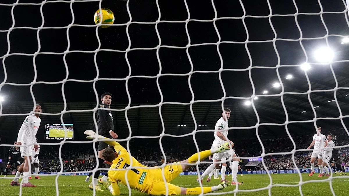 Manchester City avoid Carabao Cup shock after hitting back to beat Swansea