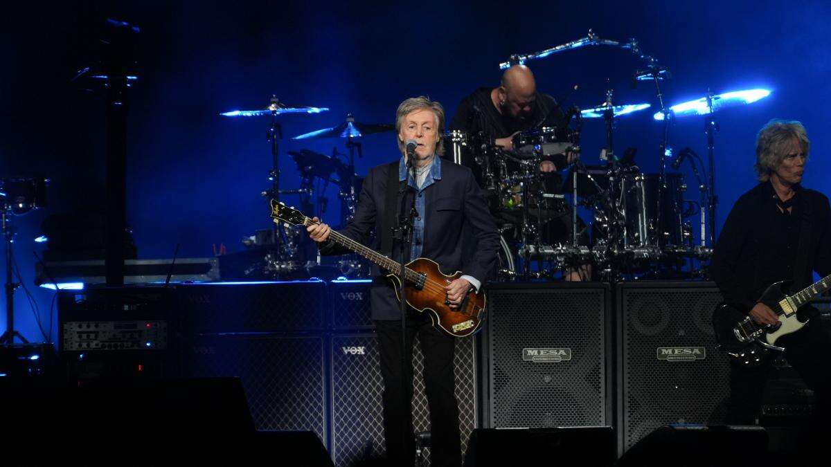 Sir Paul McCartney surprises O2 crowd with appearance from Sir Ringo Starr