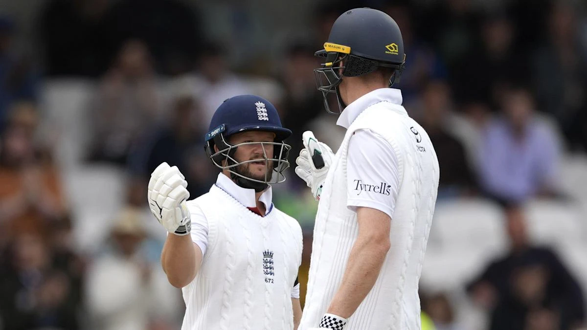 Zak Crawley and Ben Duckett lift England on final day of first Test