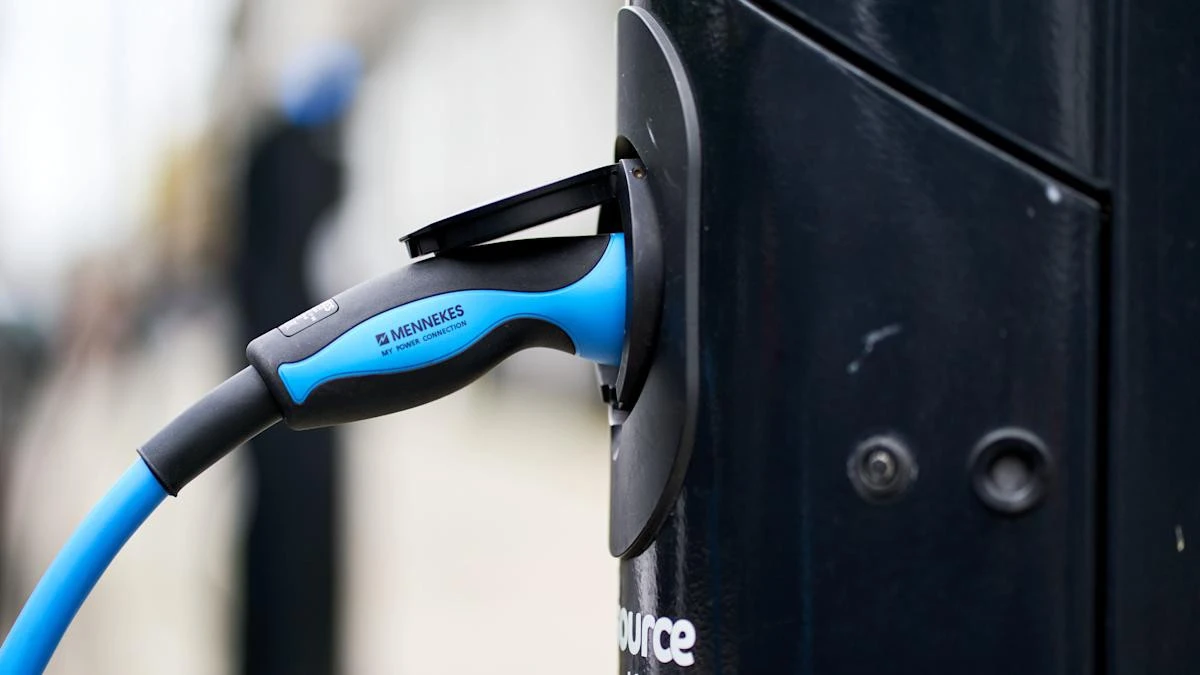 Planning rules eased for electric vehicle chargers