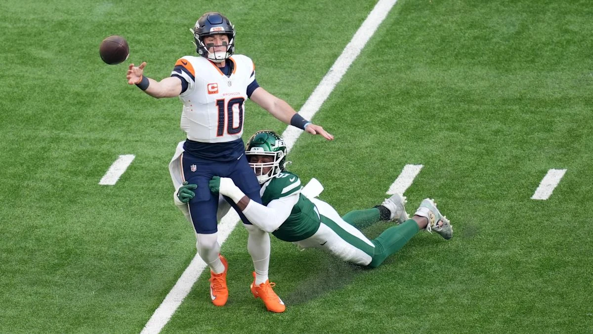 Winless New York Jets lose again as Denver Broncos edge to victory in London