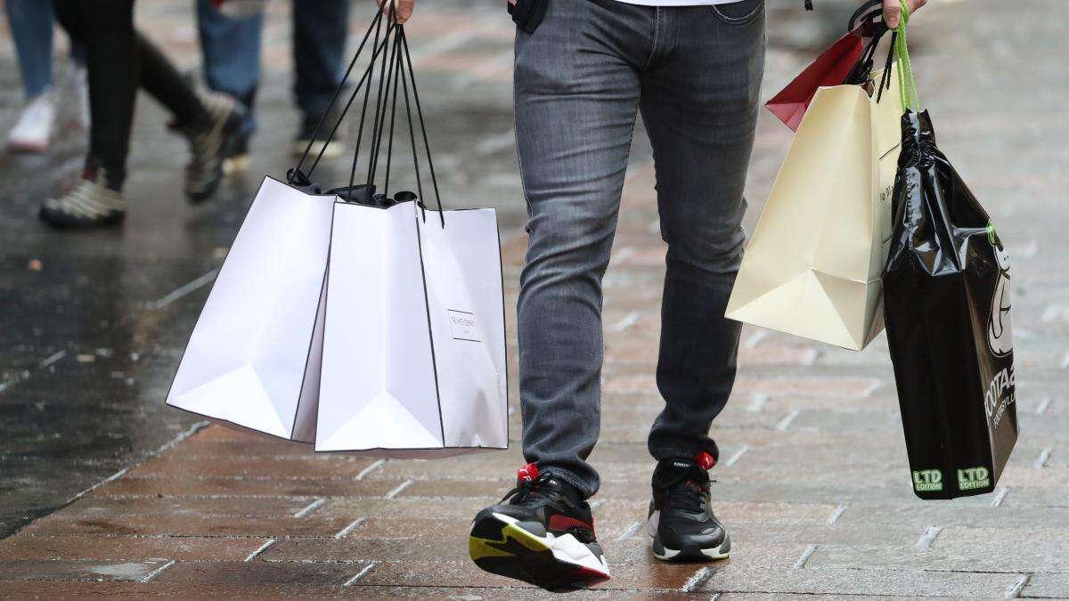 Consumer confidence falls again amid ‘despondent mood’ ahead of October Budget