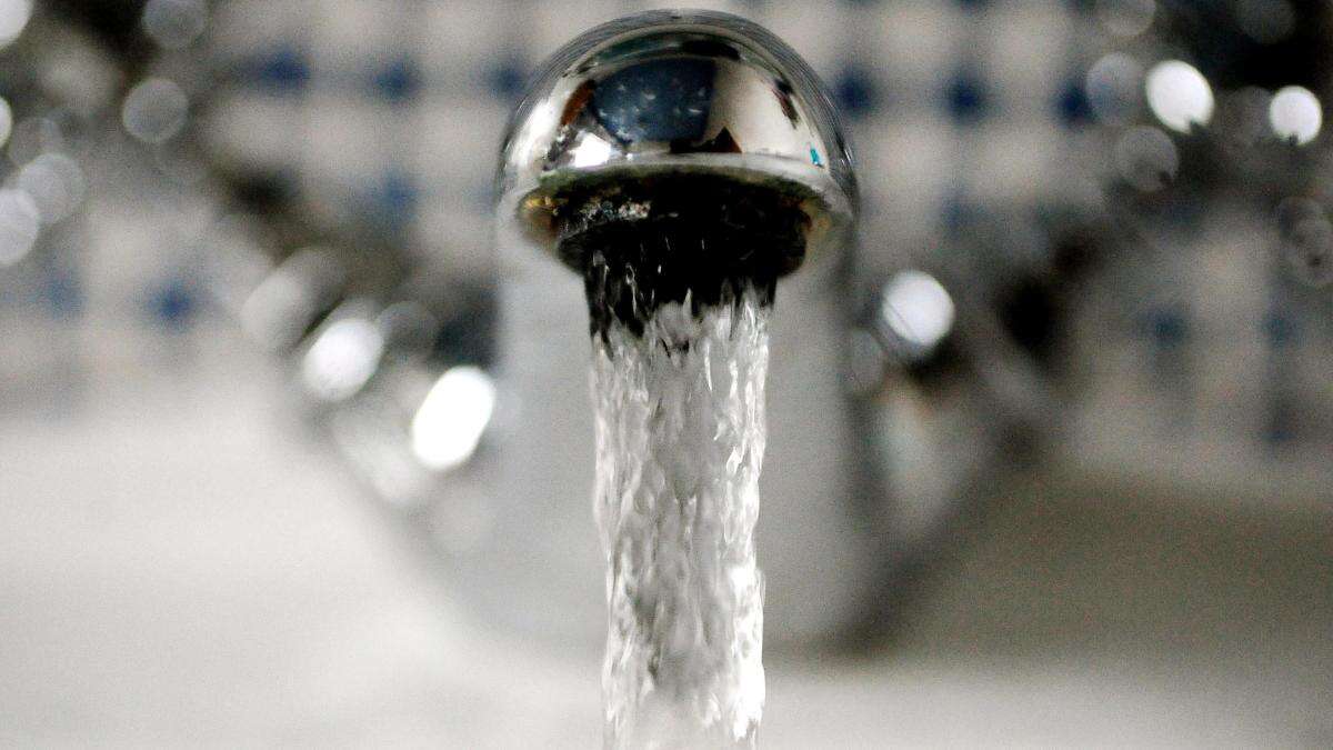 Plan to jail water bosses who block watchdog probes moves closer to becoming law