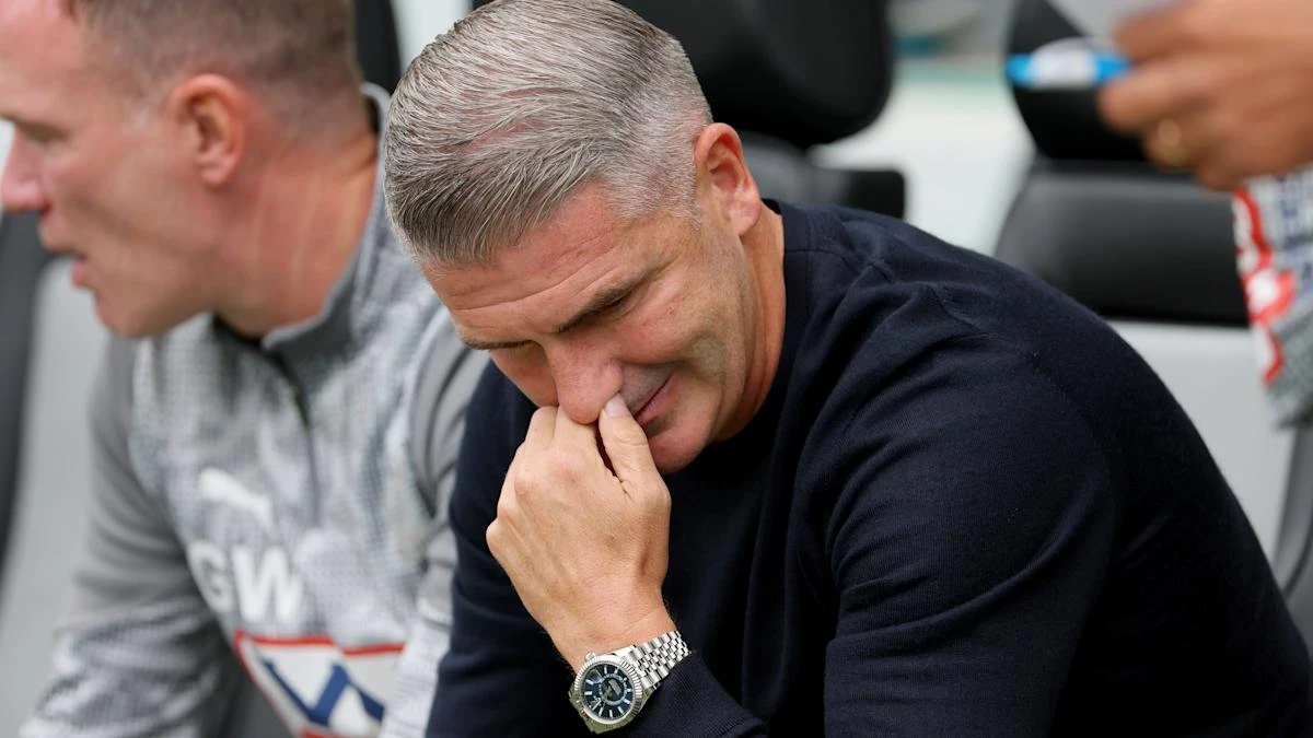 Wigan denied victory at Mansfield by referee error, claims Ryan Lowe