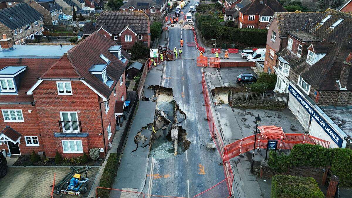 Council assessing if any residents evacuated because of sinkhole can return home